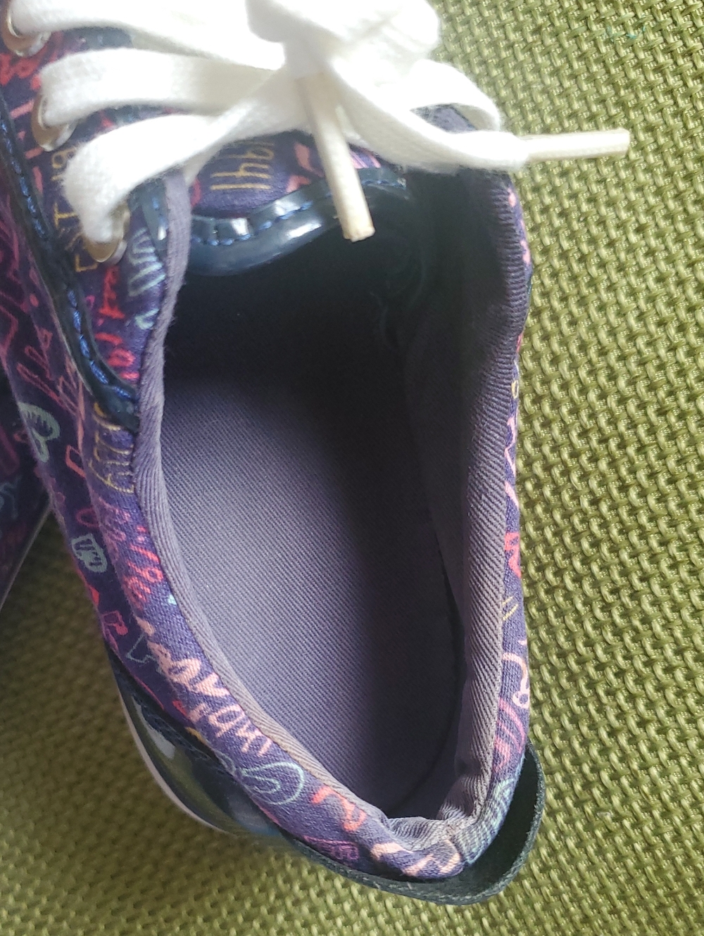 Coach Barrett Poppy Graffiti Love Design Sneakers Size 7B - Picture 10 of 16